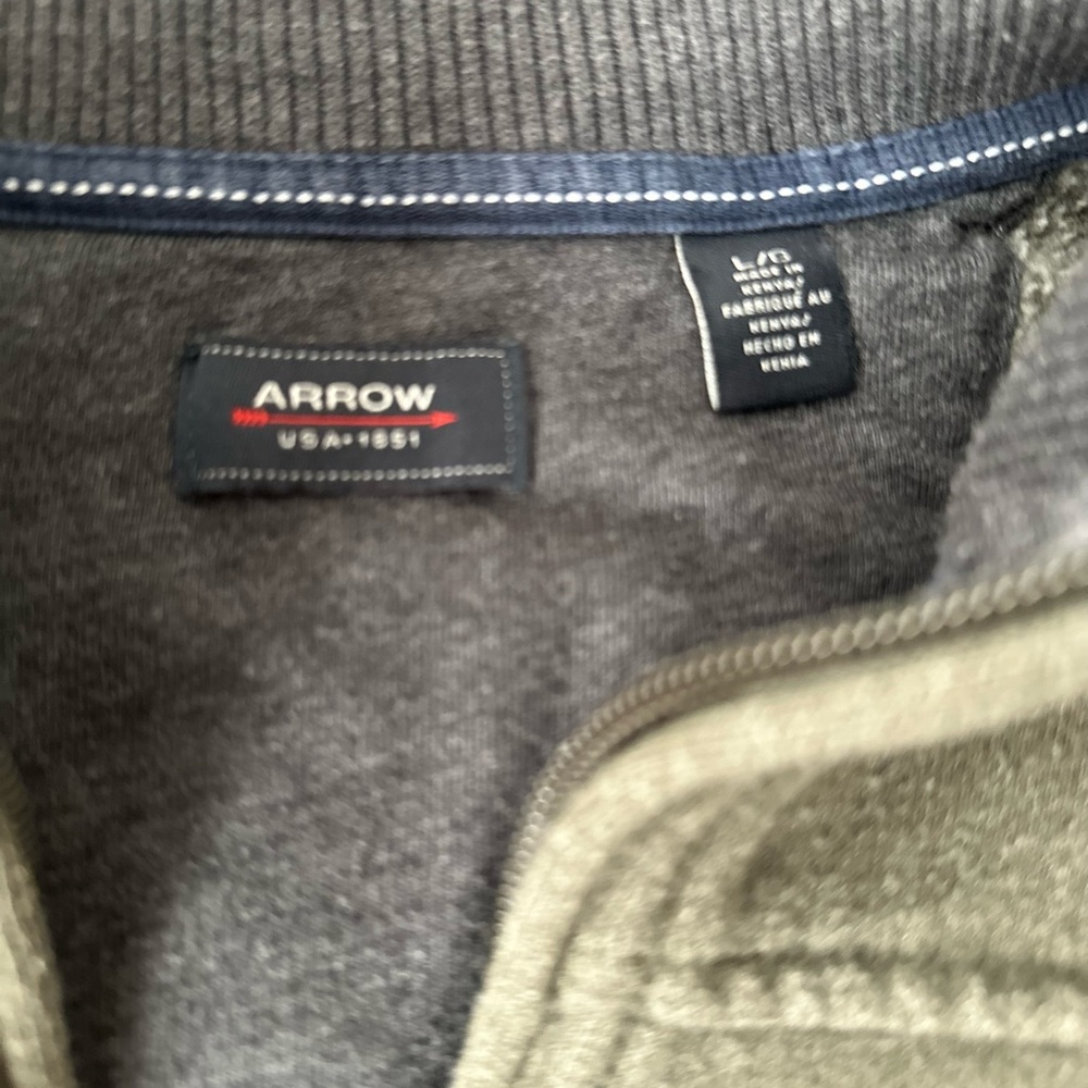 Arrow 1851 Pullover - Picture 4 of 4